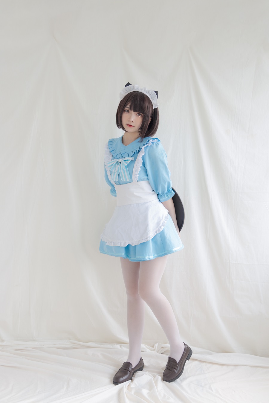 古川kagura-蓝色小猫女仆[42P+1V] 小姐姐 预览1图