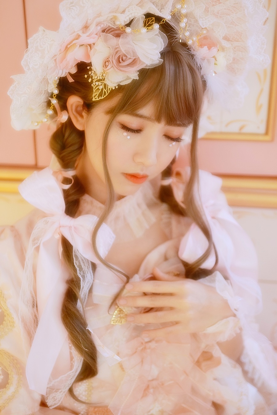 鳗鱼霏儿-猫[20P] 小姐姐 预览1图