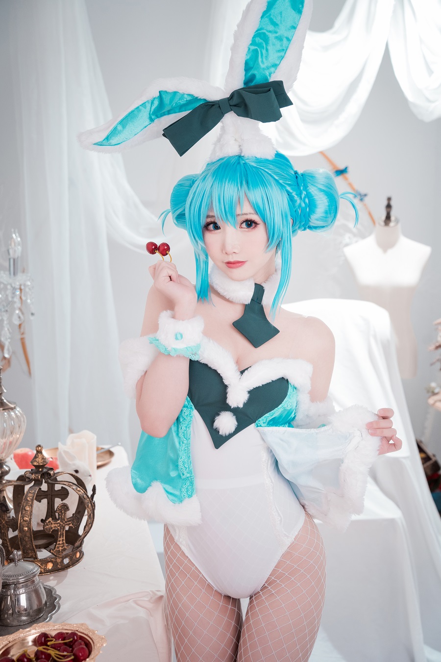 面饼仙儿-初音兔女郎[17P] 小姐姐 预览2图