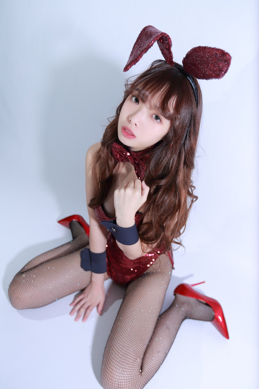 雯妹不讲道理-元旦兔女郎[5P] 小姐姐 预览2图