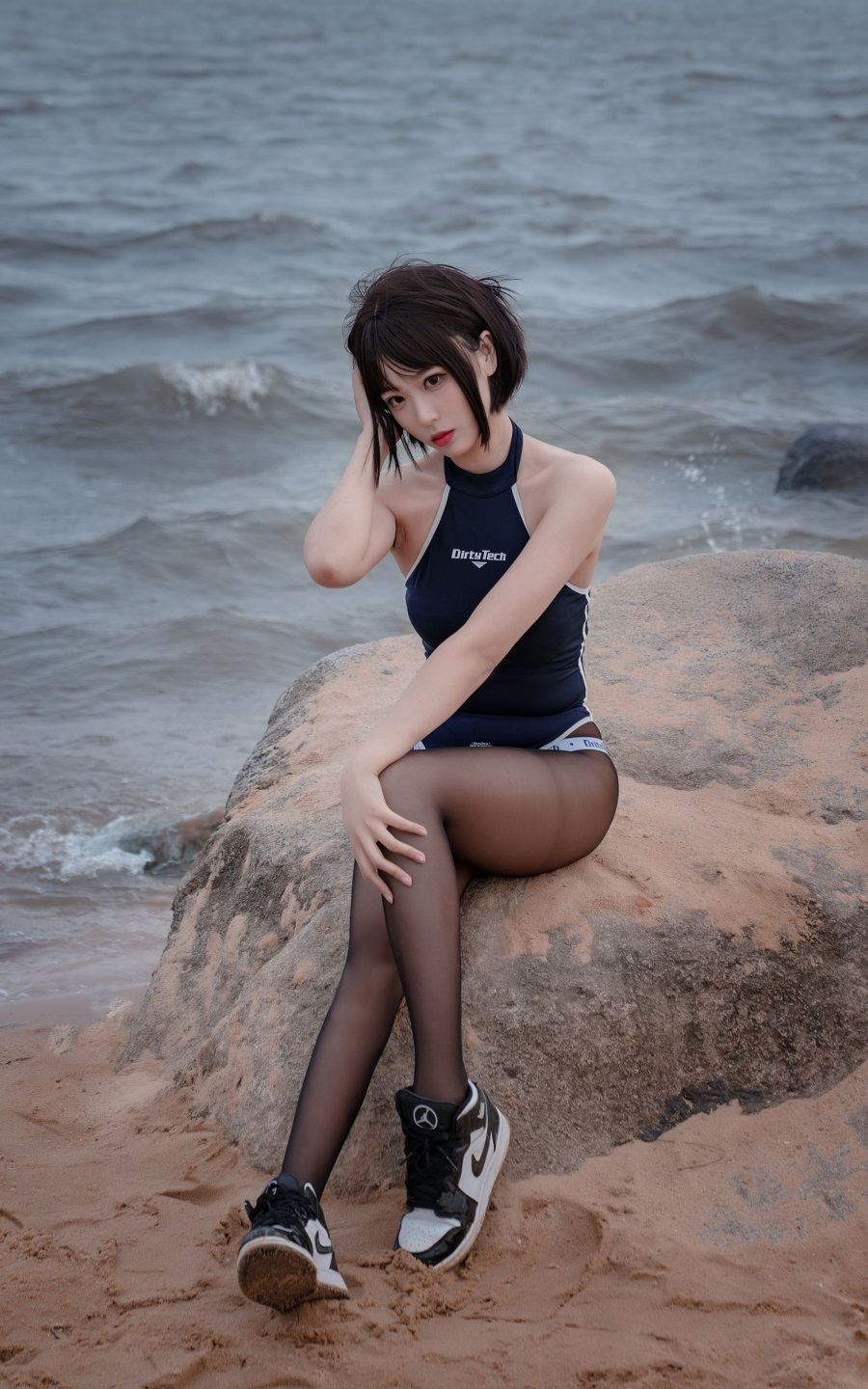 轩萧学姐-沙滩竞泳[45P] 小姐姐 预览1图
