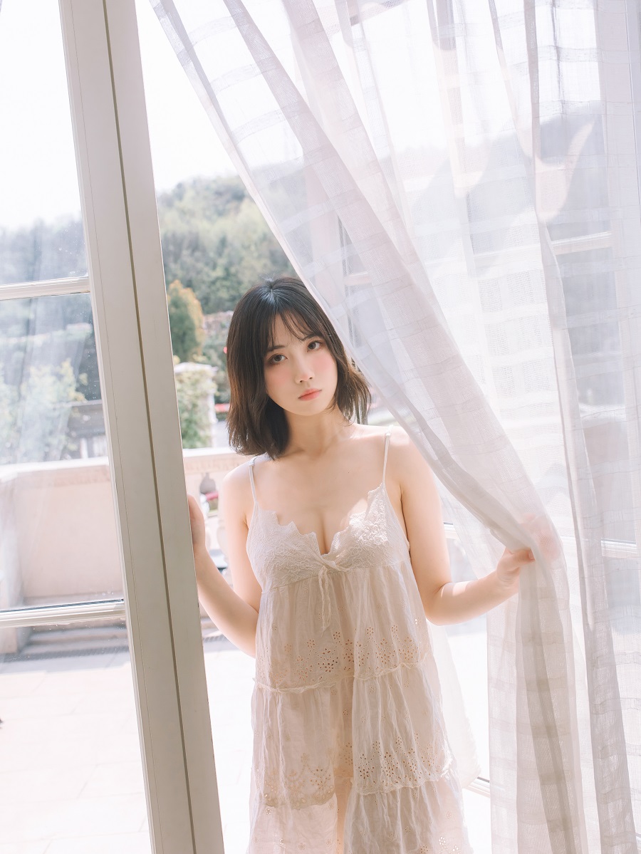 念雪ww-春风[55P] 小姐姐 预览1图