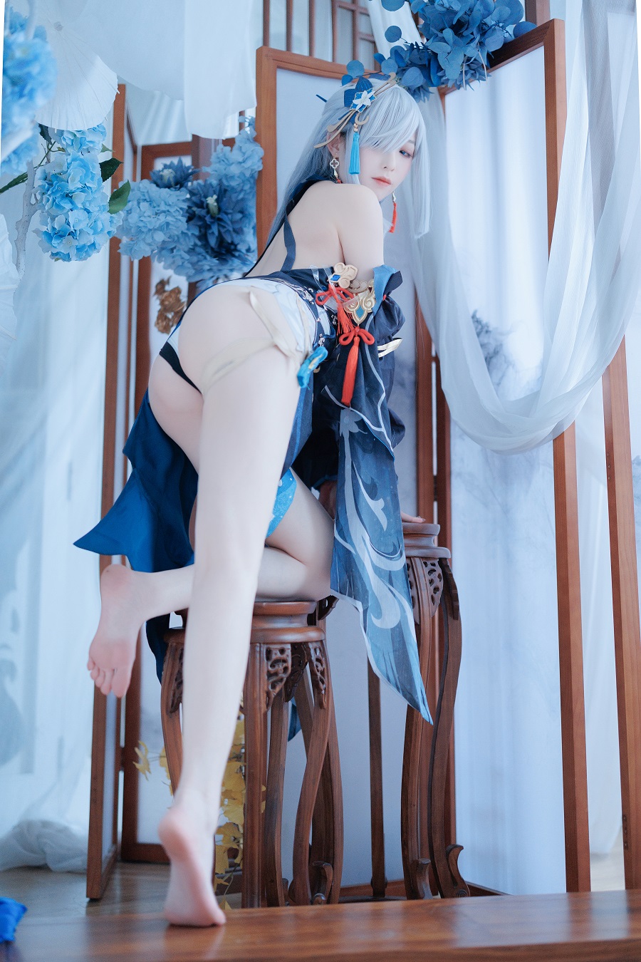 封疆疆v-碧蓝航线-申鹤海灯节礼服[40P] 小姐姐 预览3图