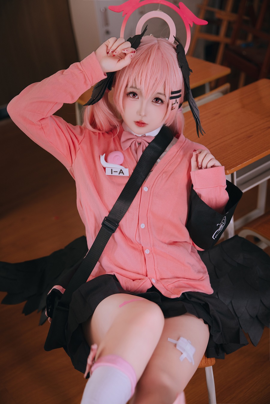 日奈娇-小江小春JK[136P] 小姐姐 预览1图