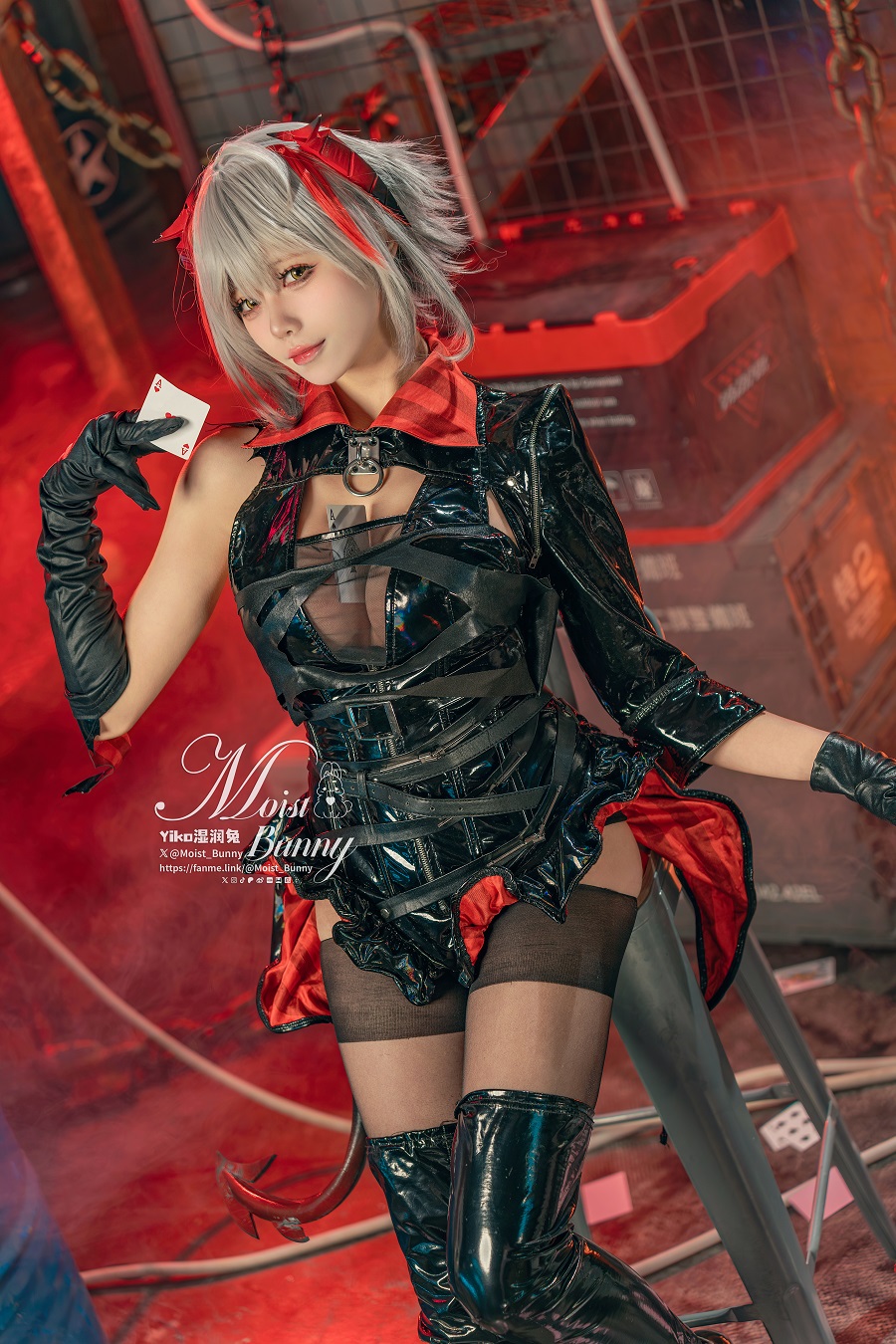 咬一口兔娘-明日方舟&愚夜密函·W[71P+1V] 小姐姐 预览1图