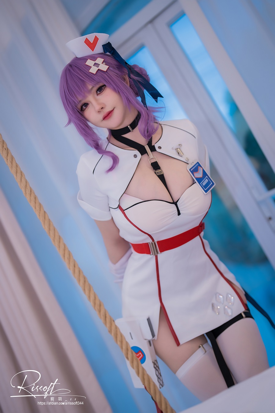 前羽_rr-スノウブレイク禁域降臨医師[42P] 小姐姐 预览1图