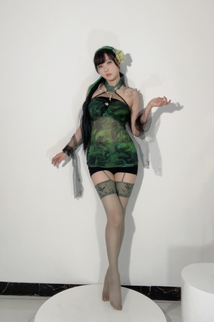 无影喵Ghost-青蛇自拍[20P] 小姐姐 预览1图