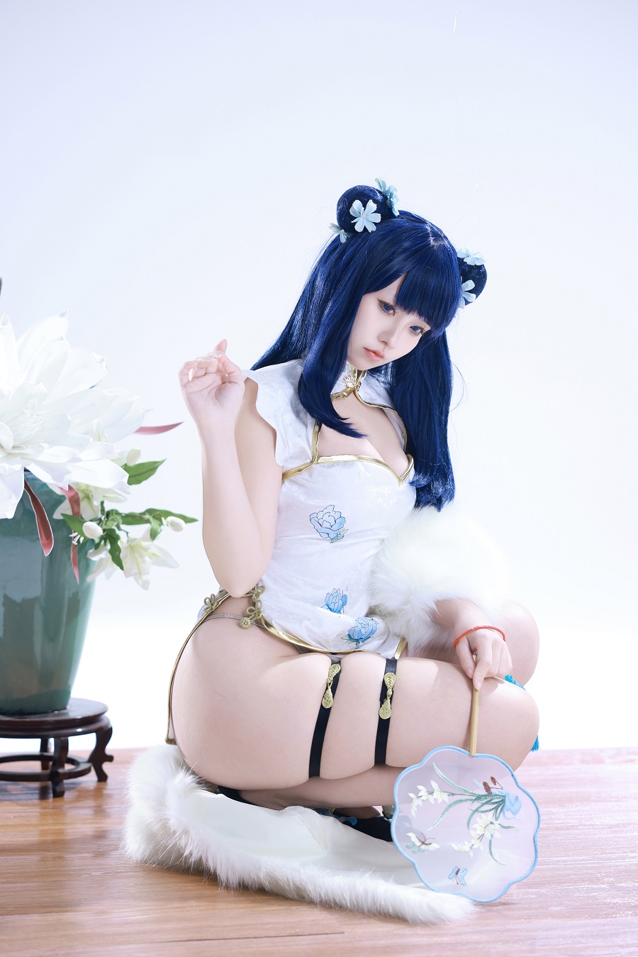 G44不会受伤-宝多六花旗袍[34P] 小姐姐 预览2图