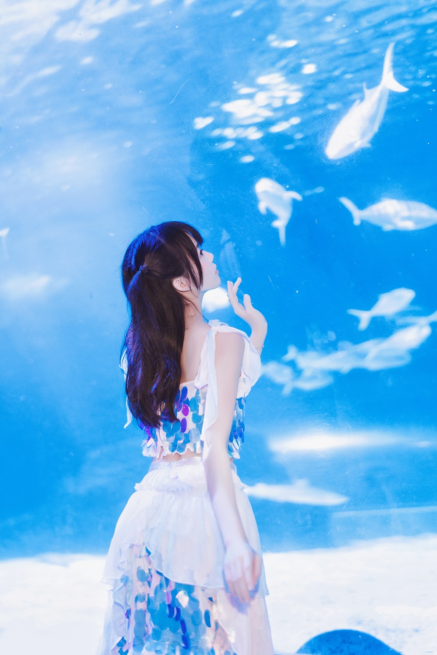 桜桃喵-水族馆[15P] 小姐姐 预览3图
