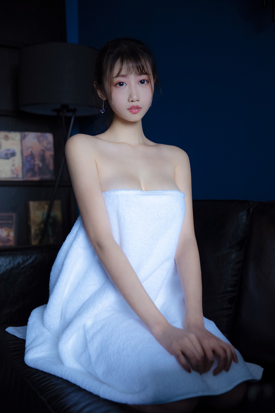 奈汐酱nice-早期定制-深蓝[19P] 小姐姐 预览2图