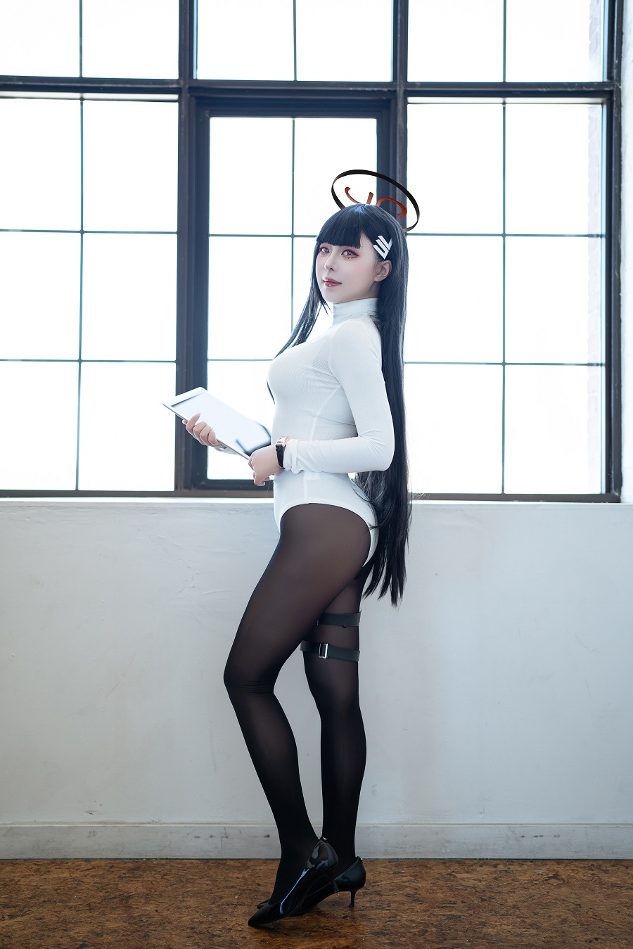 LoveHimeking-蔚蓝档案-调月莉音OL[32P] 小姐姐 预览3图