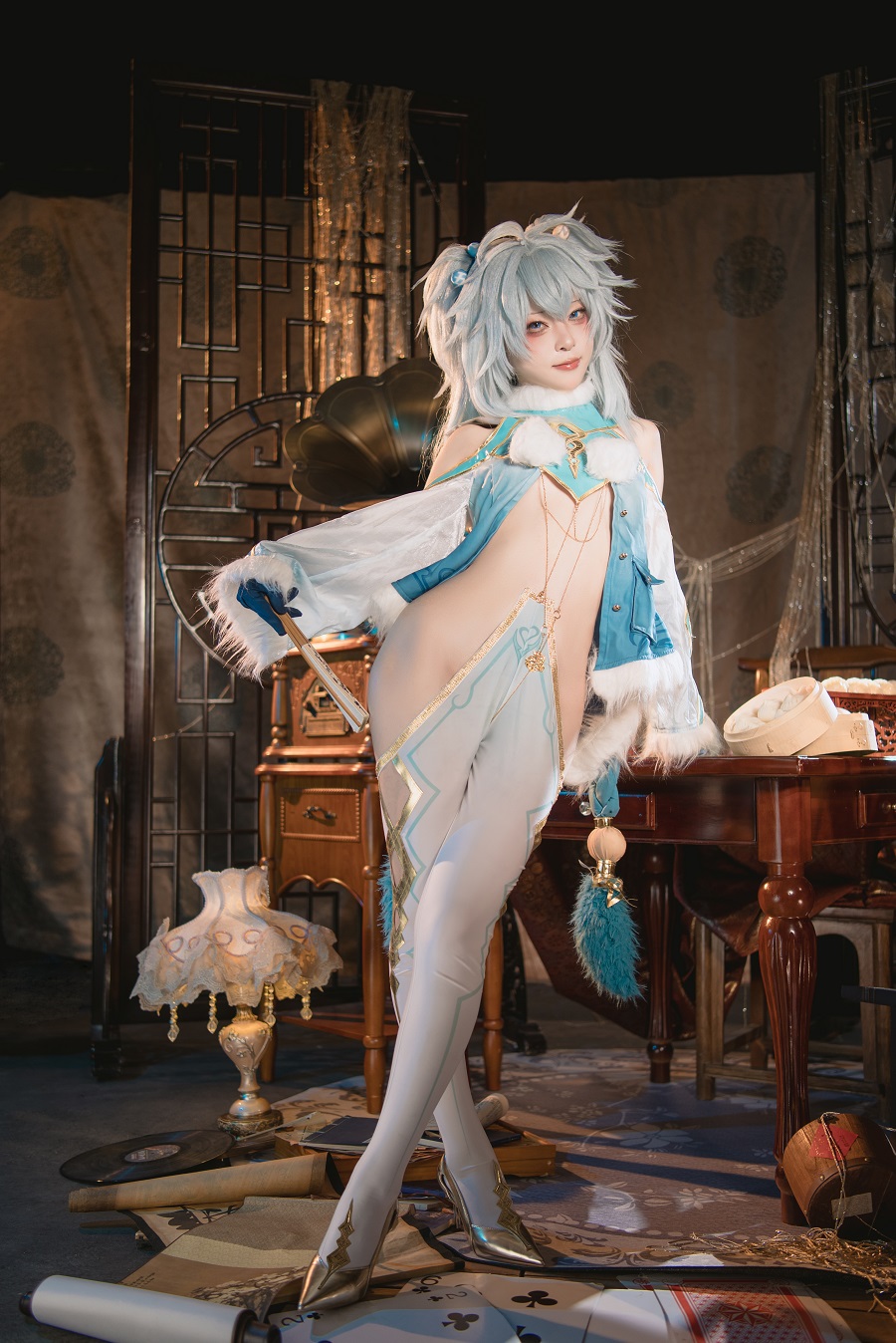 矢量鱼-少女前线-芙洛伦·妙手回春[31P] 小姐姐 预览1图