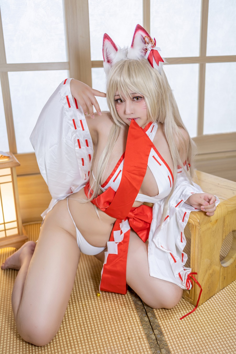 KANEKO_咔喵-狐狸巫女[41P+2V] 小姐姐 预览2图