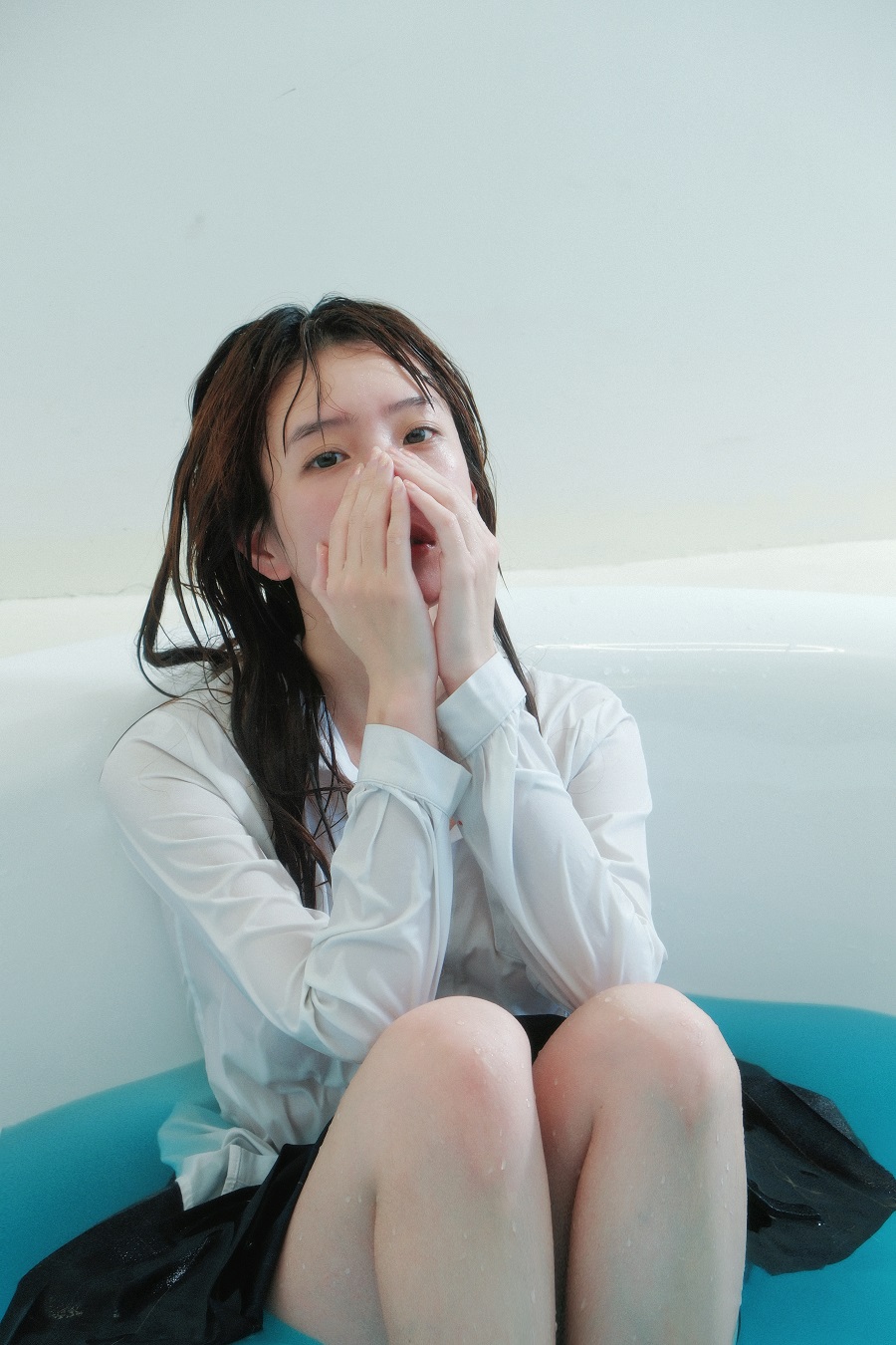 攻弦弦弦-蓝血[18P] 小姐姐 预览2图