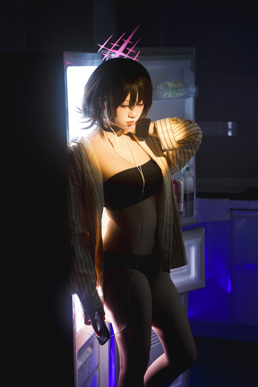 纸悦Etsu_ko-蔚蓝档案-戒野美咲泳装[28P] 小姐姐 预览1图
