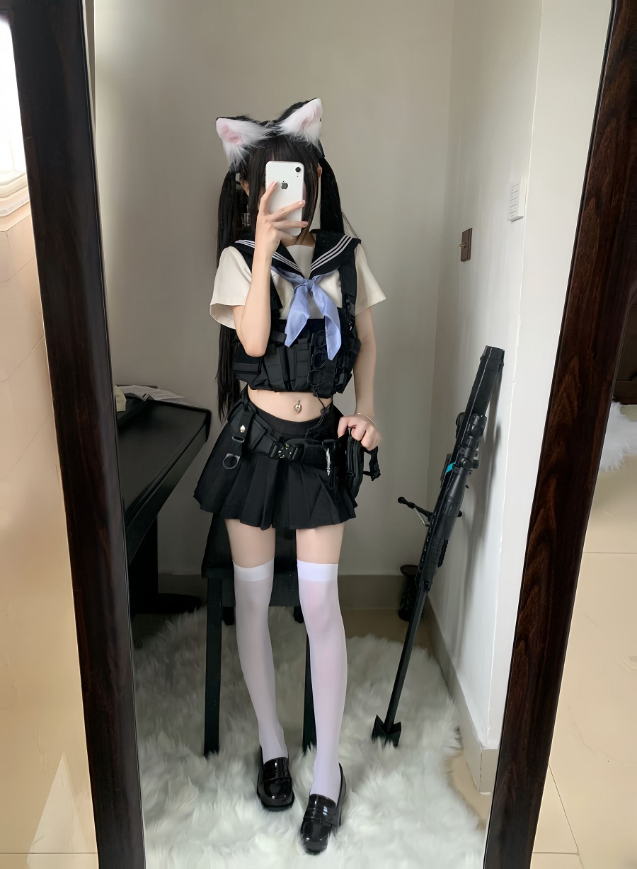 rua阮阮-战术自搭[18P] 小姐姐 预览1图