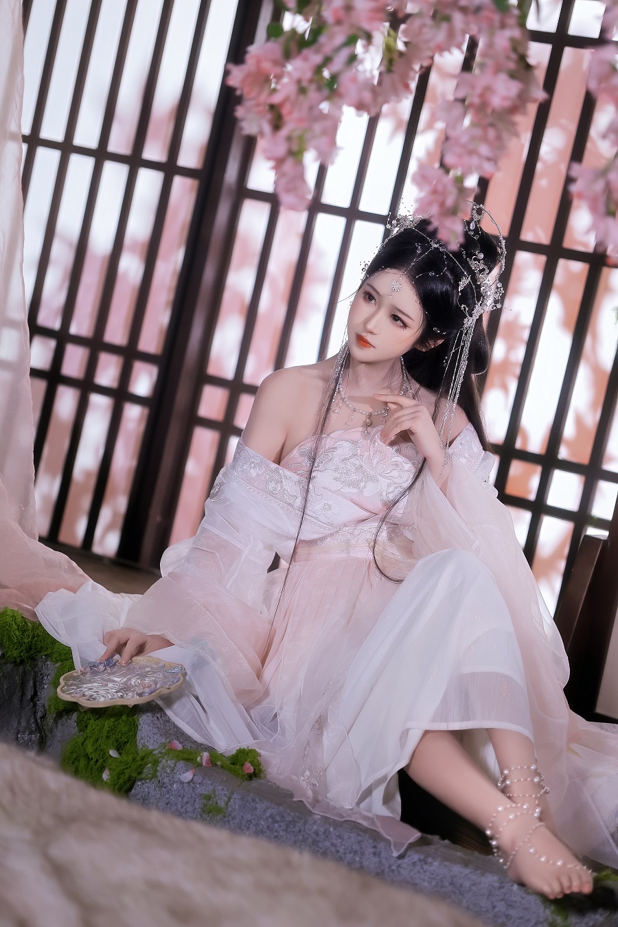 三度_69-小师姐[81P+5V] 小姐姐 预览1图
