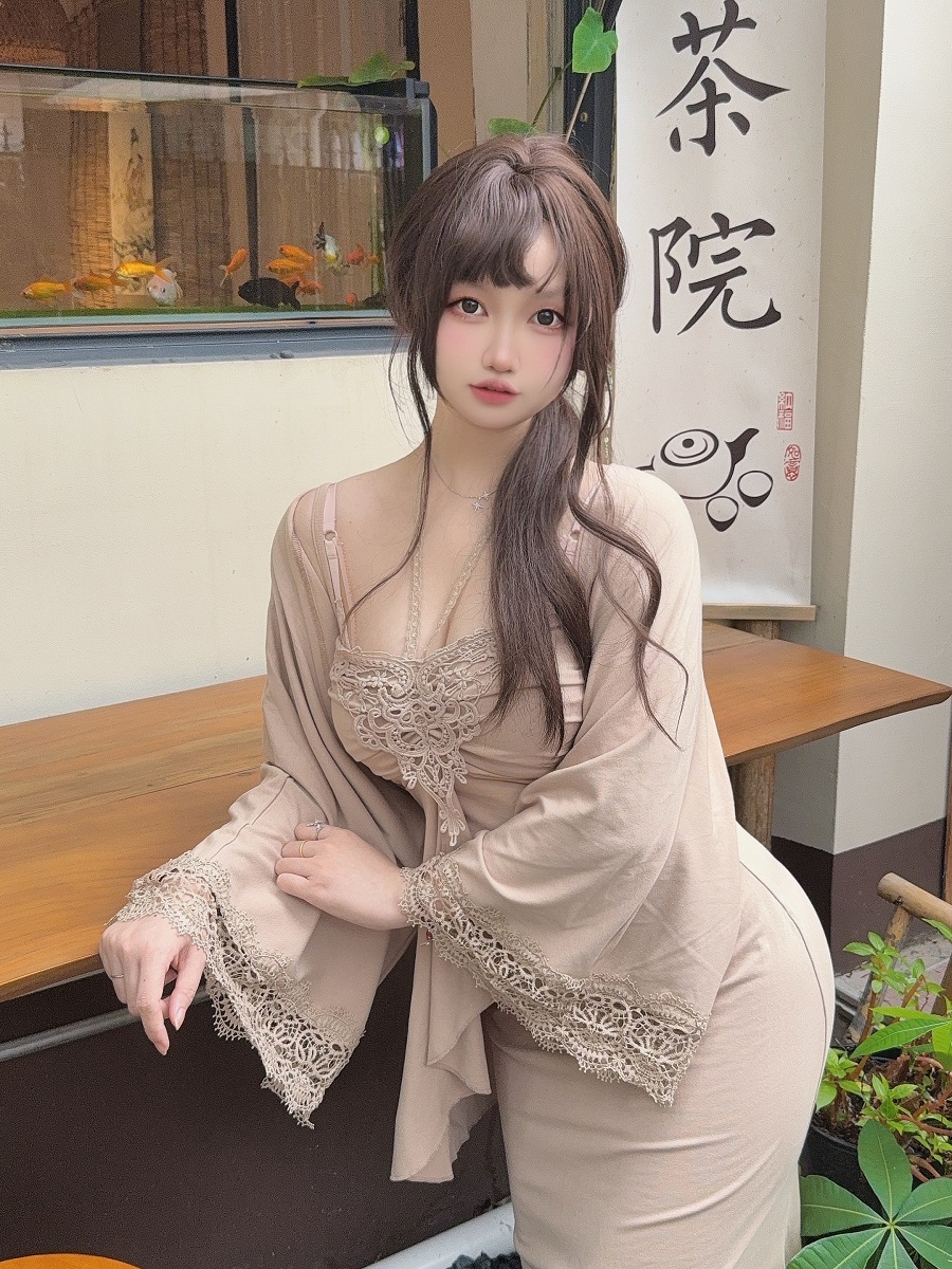 洛桑w伊梓-25年5月会员专属-猫猫+衬衫[45P] 小姐姐 预览3图